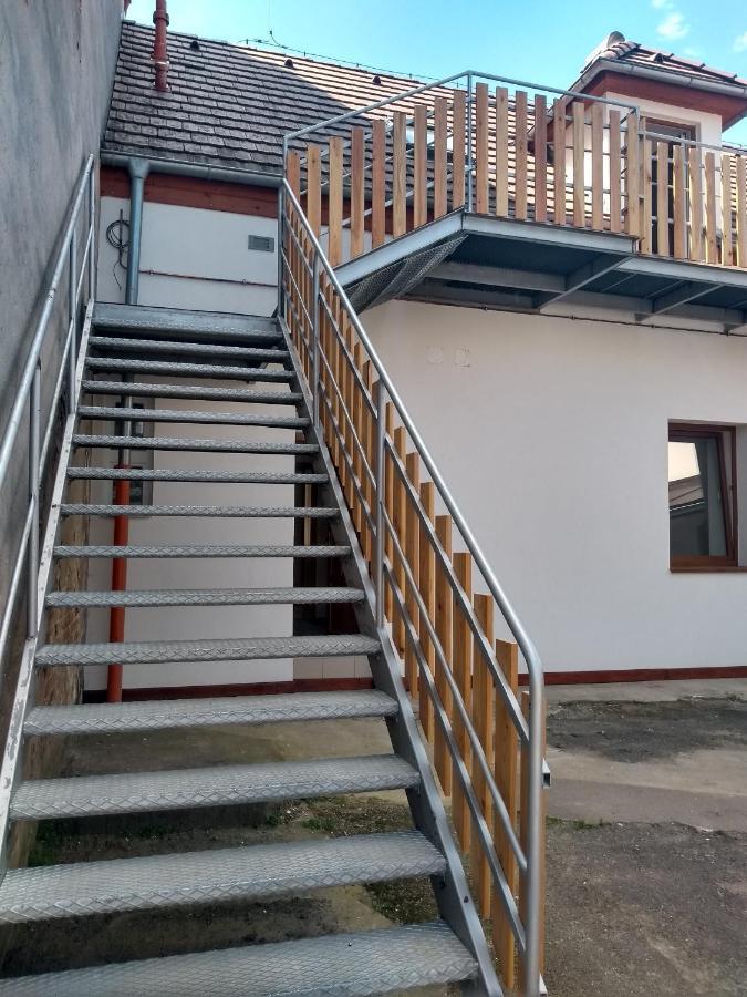 Apartmany Lono Jičín المظهر الخارجي الصورة