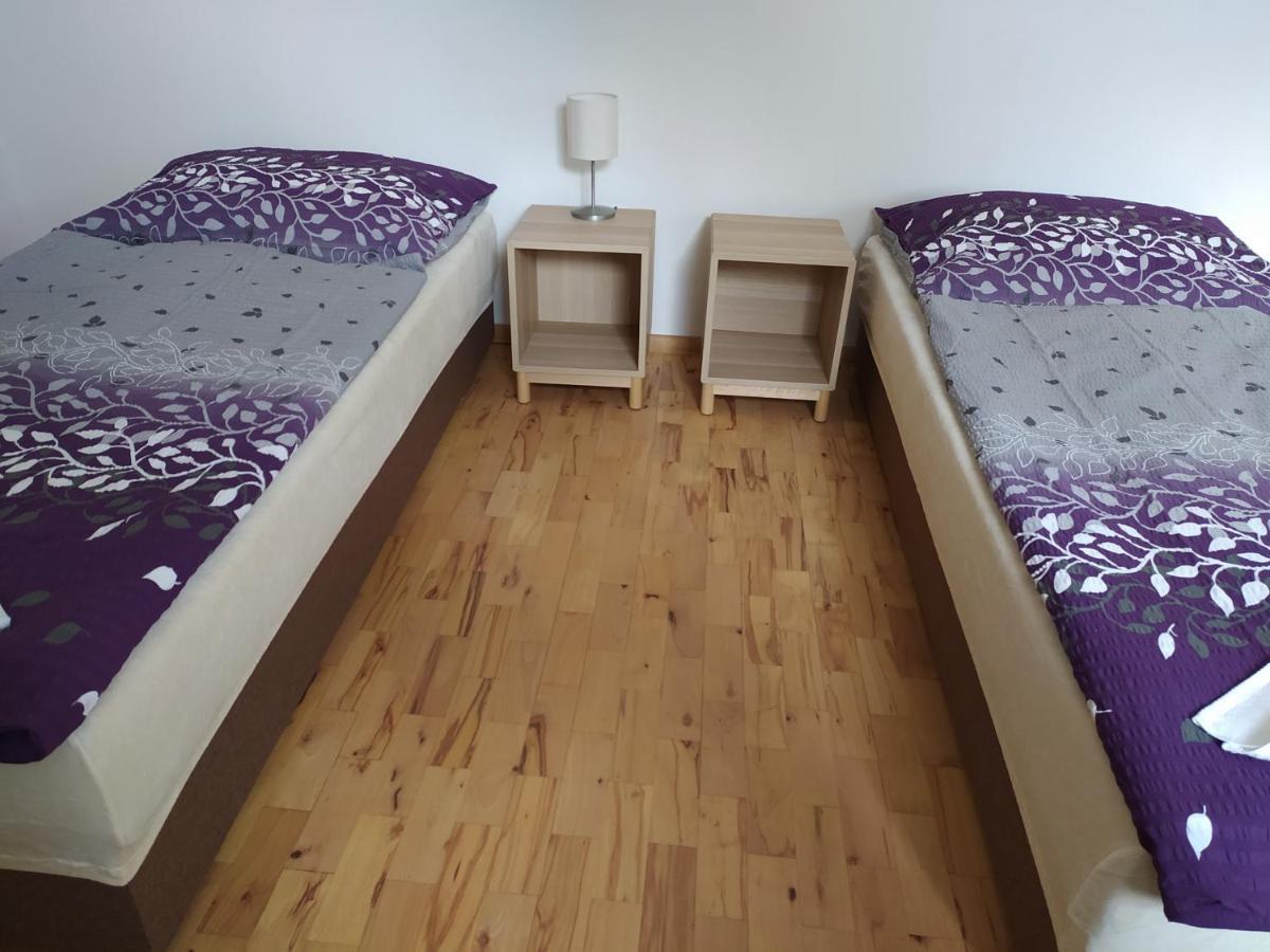 Apartmany Lono Jičín المظهر الخارجي الصورة